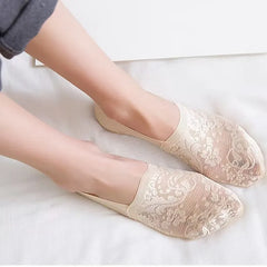 5 Pairs Lace Flower Women’s Invisible Ankle Socks – Cute Breathable Summer Socks Set