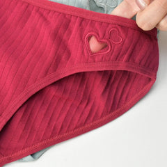 3PCs Teen Girls Cotton Underwear Low-Rise Heart Print Briefs Soft Breathable Everyday Panties Minimalist Design Lady Summer Wear