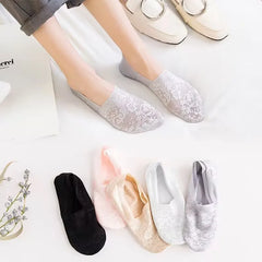 5 Pairs Lace Flower Women’s Invisible Ankle Socks – Cute Breathable Summer Socks Set